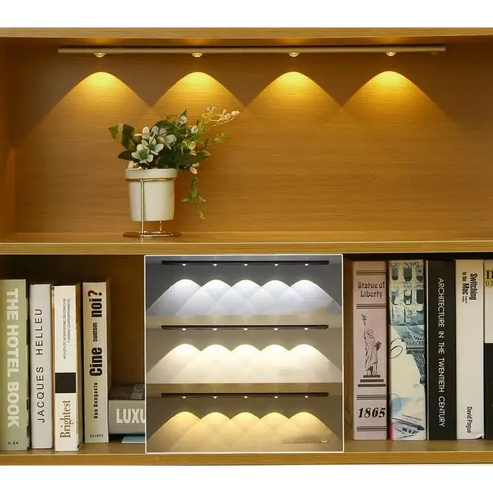 Lampe LED À Détecteur De Mouvement Avec 4 Ampoules Sans Fil Rechargeable